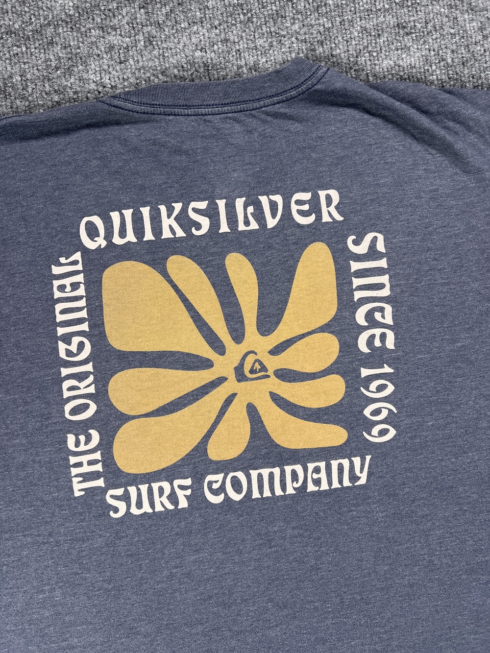 Quiksilver T Shirt Blue Surf Company Graphic Relaxed Cotton Regular Mens Large